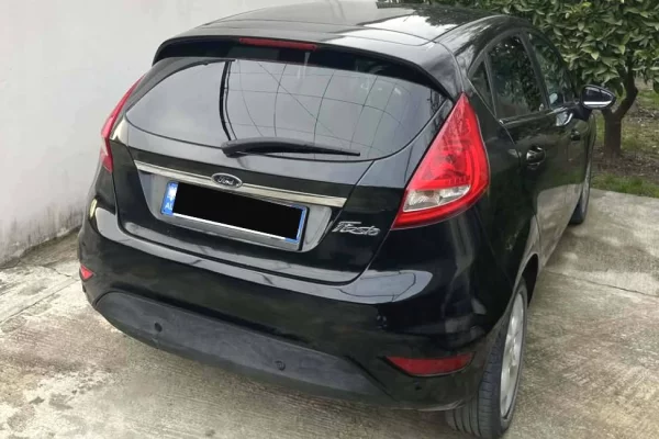 Makina ne shitje ne Tirane, Ford, 2008 Diesel,Kambio Automatik Pagesa 3,500  Euro.