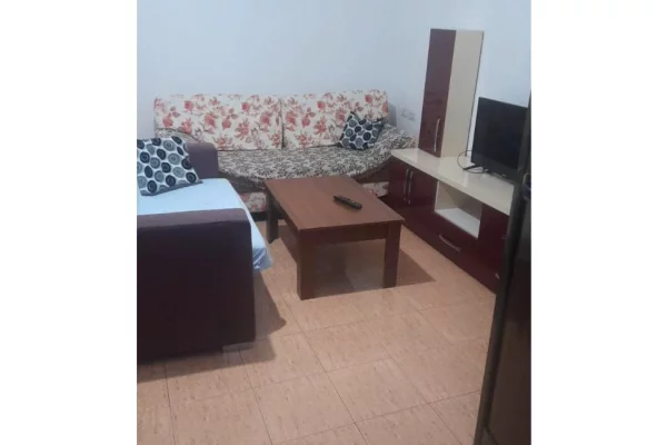 Shtepi me qera 1+1 ne Tirane - 350 Euro