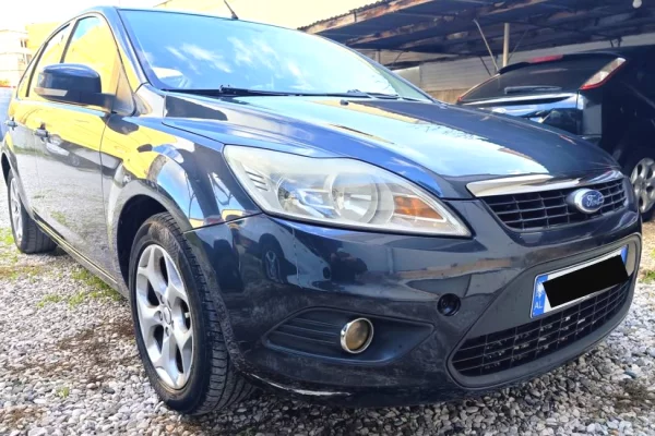 Makina ne shitje ne Fier - 4,300 Euro