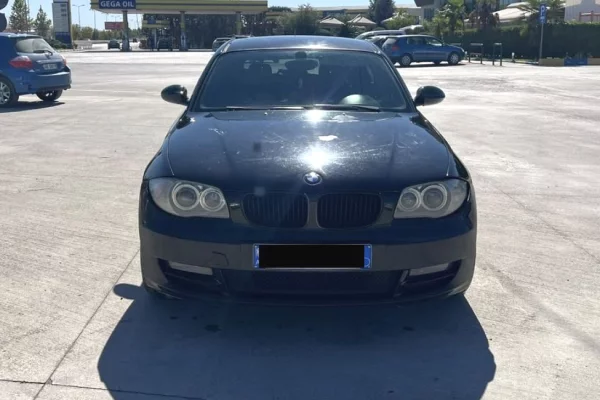 Auto in Vendita a Tirana, BMW, 2006 Diesel,Kambio Automatik Pagamento 3,500  Euro.
