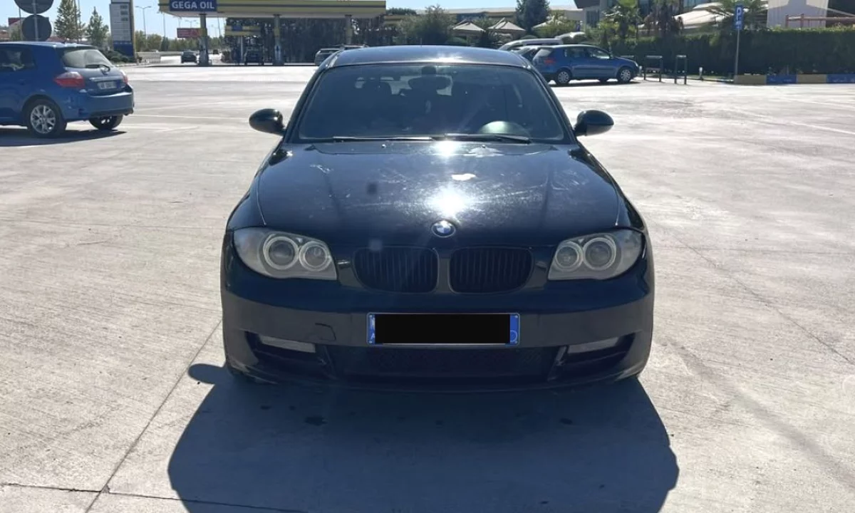 Auto in Vendita a Tirana, BMW, 2006 Diesel,Kambio Automatik Pagamento 3,500  Euro.