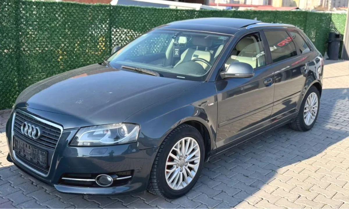 Makina ne shitje ne Prizren, Audi, 2011 Diesel,Kambio Automatik Pagesa 6,900  Euro.