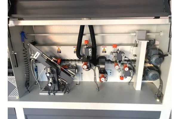 Strumenti di lavoro a Mitrovica - 8,300 Euro