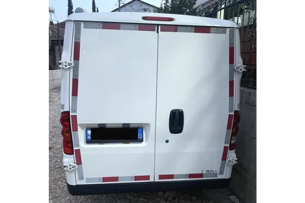 Makina ne shitje ne Tirane, Tjeter, 2025 Elektrike,Kambio Automatik Pagesa 15,700  Euro.