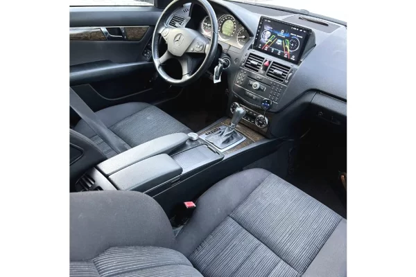 Makina ne shitje ne Tirane - 5,600 Euro