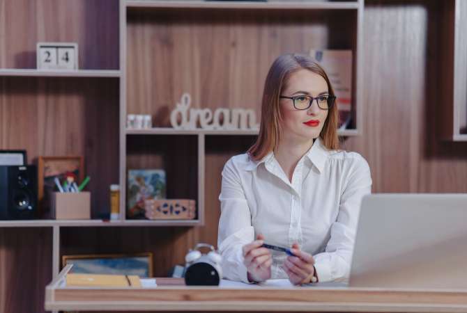 Job Offers for Assistant in Tirana