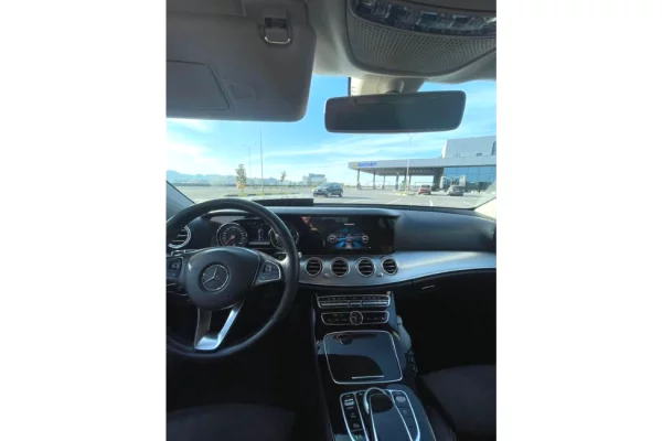 Makina ne shitje ne Durres - 13,900 Euro