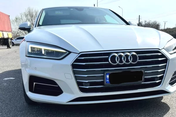 Makina ne shitje ne Tirane - 19,500 Euro