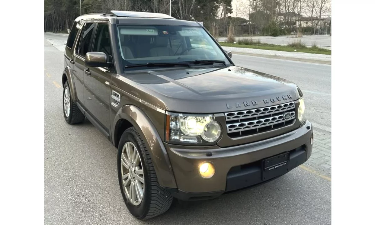 Makina ne shitje ne Tirane, Land Rover, 2011 Diesel,Kambio Automatik Pagesa 10,500  Euro.