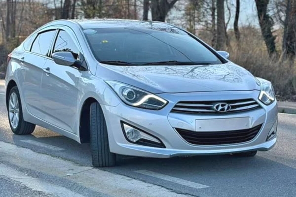 Makina ne shitje ne Tirane - 5,800 Euro