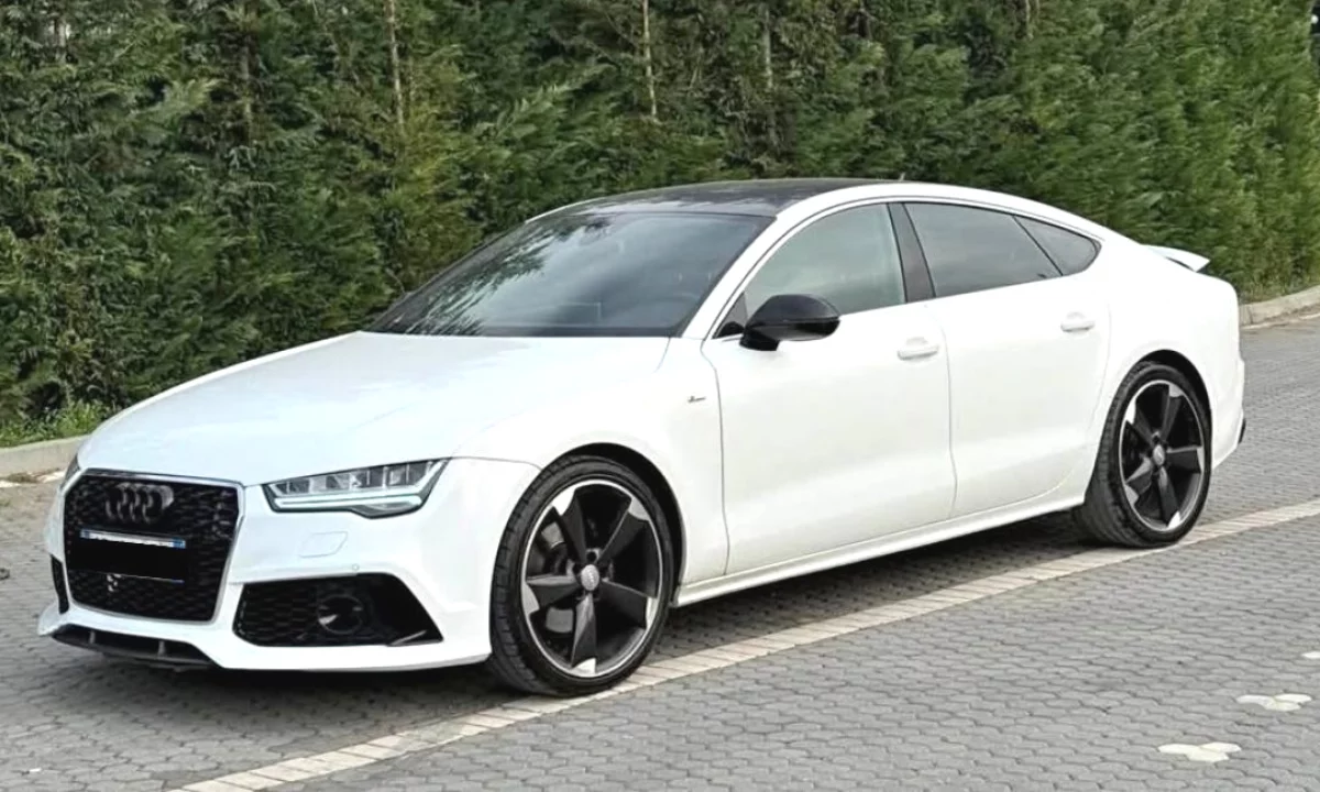 Makina ne shitje ne Durres, Audi, 2012 Diesel,Kambio Automatik Pagesa 10,900  Euro.