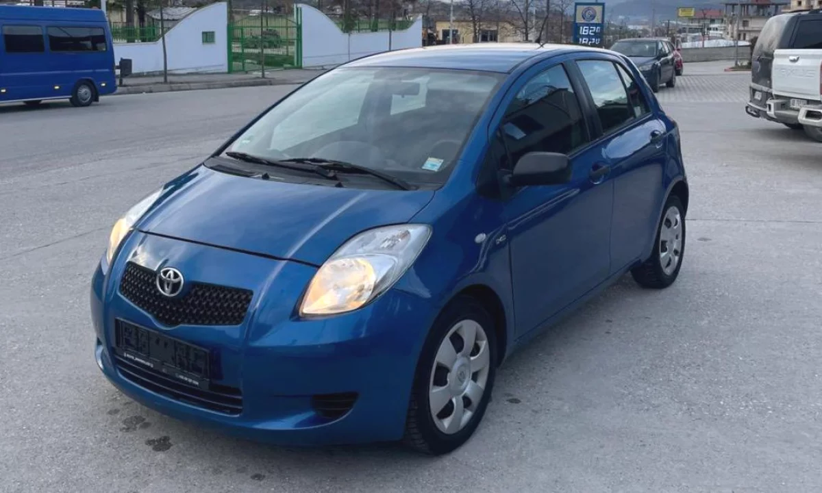 Cars for sale in Tirana, Toyota, 2008 Diesel,Kambio Automatik Payment 3,700  Euro.