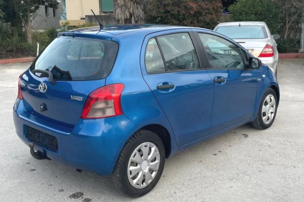 Cars for sale in Tirana, Toyota, 2008 Diesel,Kambio Automatik Payment 3,700  Euro.