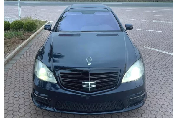 Auto in Vendita a Tirana - 6,499 Euro