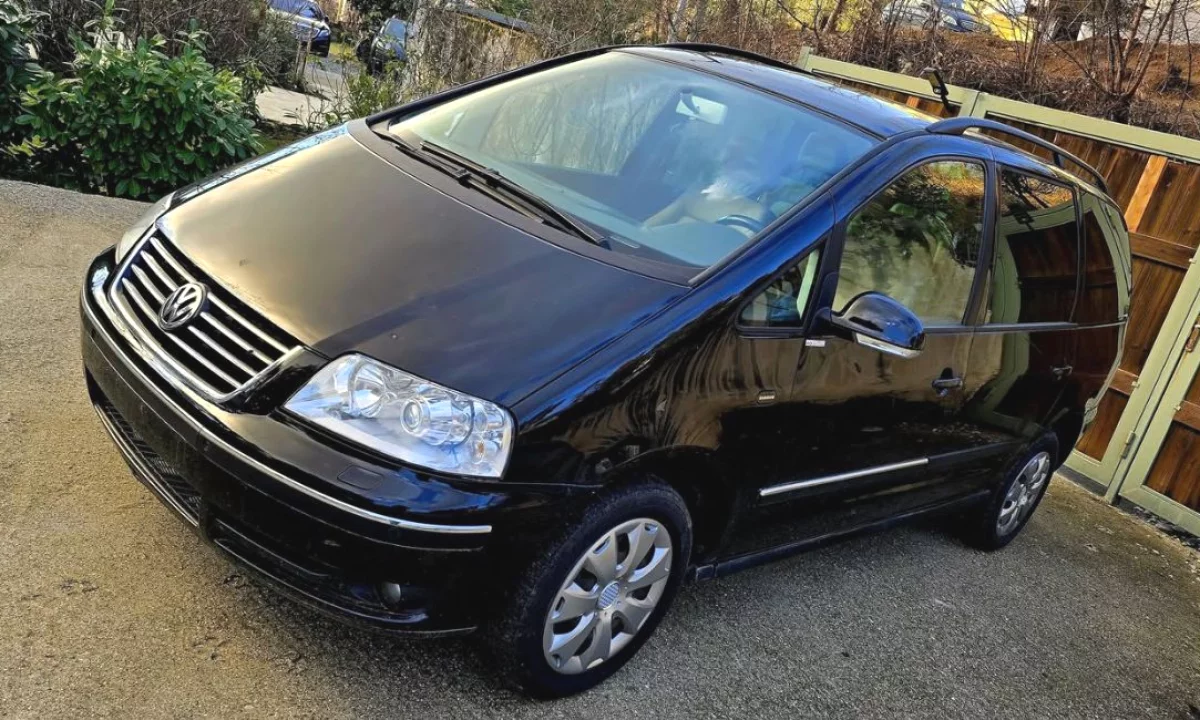 Auto in Vendita a Tirana, Volkswagen, 2007 Benzine,Kambio Automatik Pagamento 3,300  Euro.