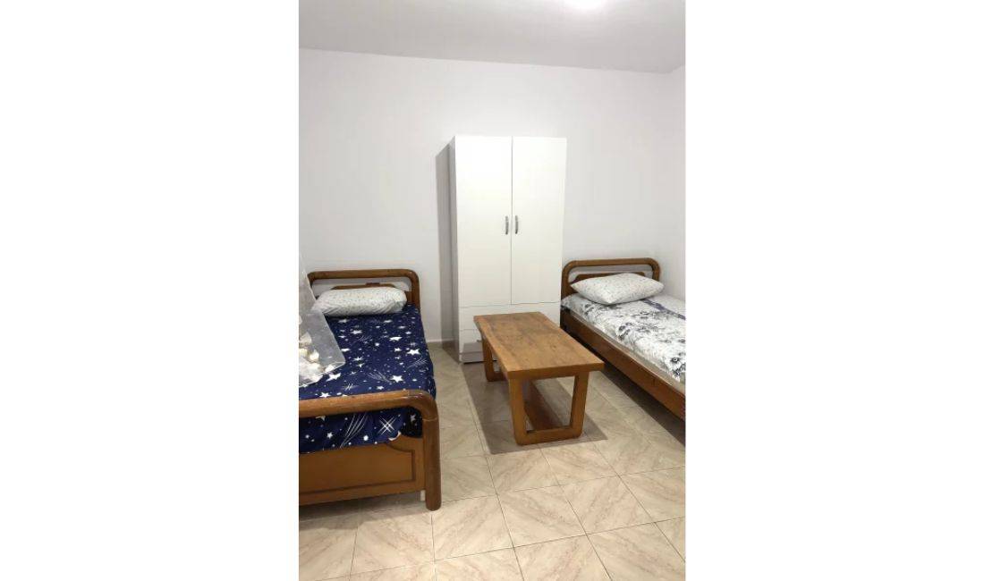 Appartamento in affitto a Tirana Garsoniere, Arredato