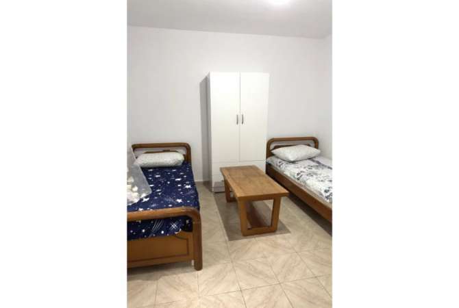 okazion! ap studio me qira prane kryqezimit vasil shantos 32.000 leke