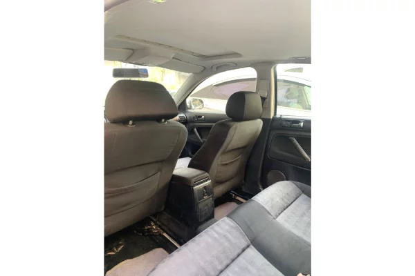 Makina ne shitje ne Tirane - 1,500 Euro