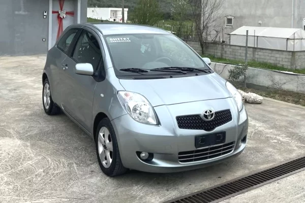 Auto in Vendita a Tirana - 3,700 Euro