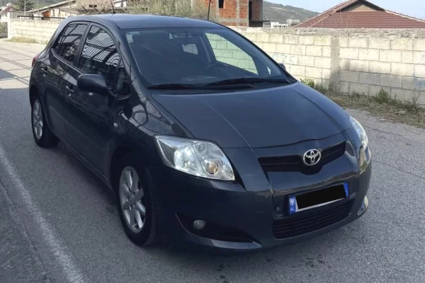 Makina ne shitje ne Fier - 4,200 Euro