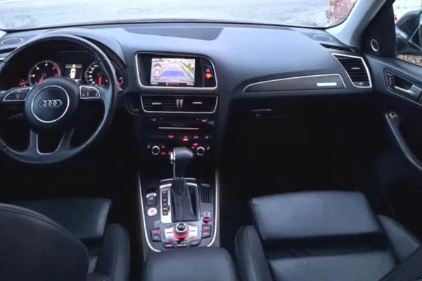 Makina ne shitje ne Durres - 10,000 Euro