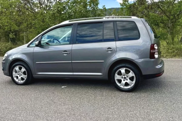 Auto in Vendita a Tirana - 4,700 Euro