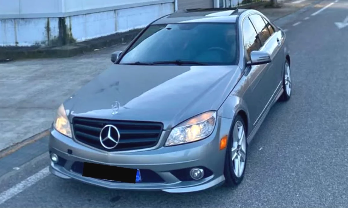 Makina ne shitje ne Tirane, Mercedes-Benz, 2010 Benzine,Kambio Automatik Pagesa 6,600  Euro.