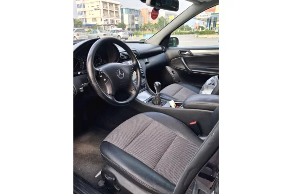 Auto in Vendita a Tirana - 3,790 Euro