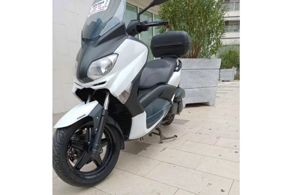 Moto e Scooter in vendita a Tirana - 2,500 Euro