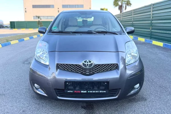 Auto in Vendita a Tirana - 5,500 Euro