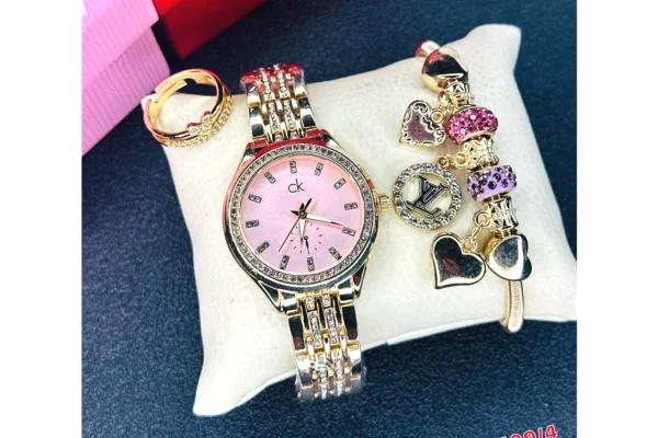 Accessori uomo e donna a Tirana - 25 Euro