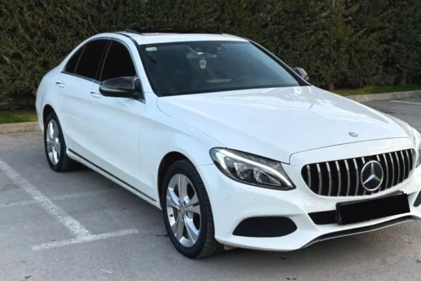 Shitet Mercedes-Benz C220d 4MATIC – 2016 