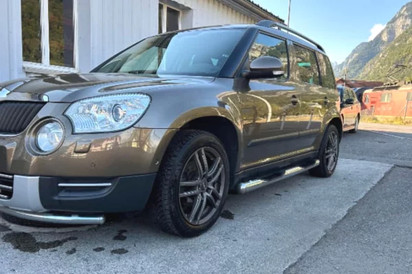 Auto in Vendita a Tirana - 8,700 Euro