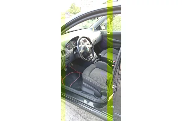 Auto in Vendita a Tirana - 2,600 Euro