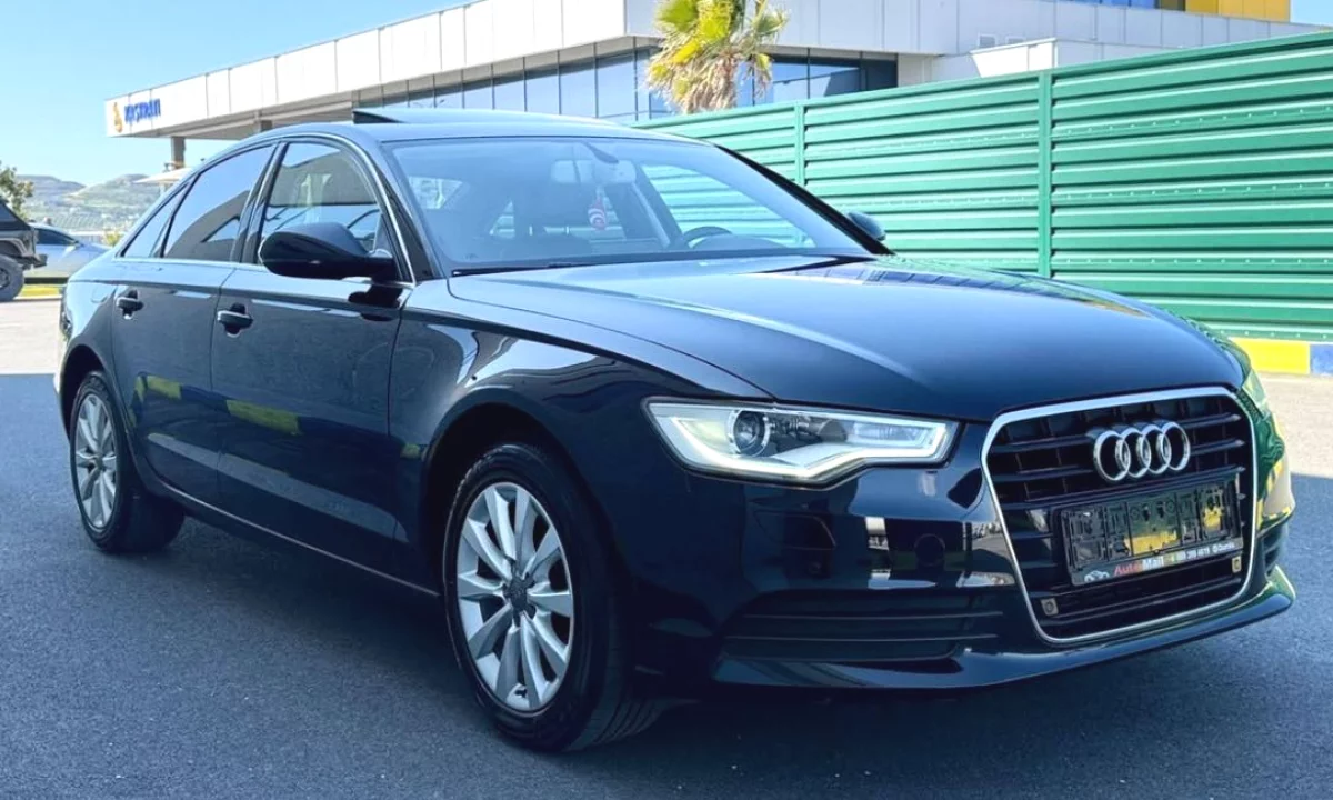 Makina ne shitje ne Tirane, Audi, 2013 Diesel,Kambio Automatik Pagesa 8,200  Euro.