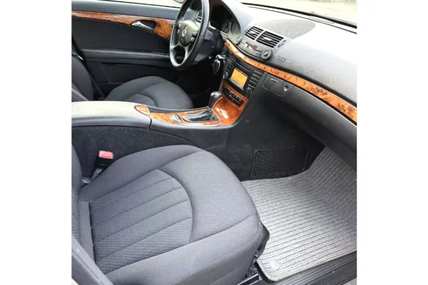 Makina ne shitje ne Tirane - 4,600 Euro