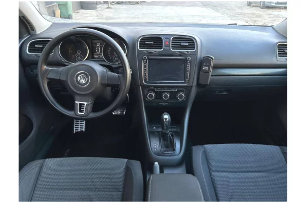 Makina ne shitje ne Tirane - 5,700 Euro