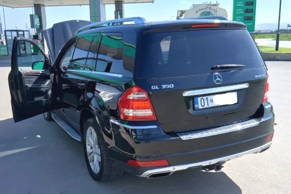 Makina ne shitje ne Prishtine - 14,999 Euro