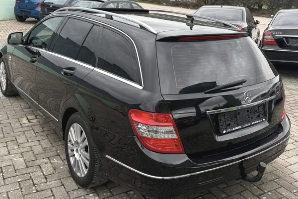 Cars for sale in Tirana - 4,800 Euro