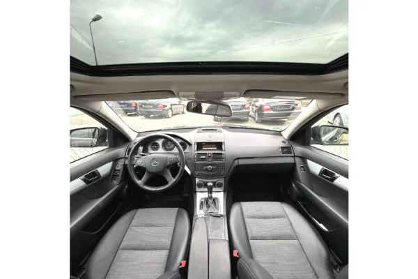 Cars for sale in Tirana - 4,800 Euro