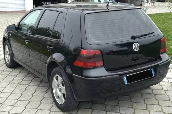 Cars for sale in Tirana - 2,200 Euro