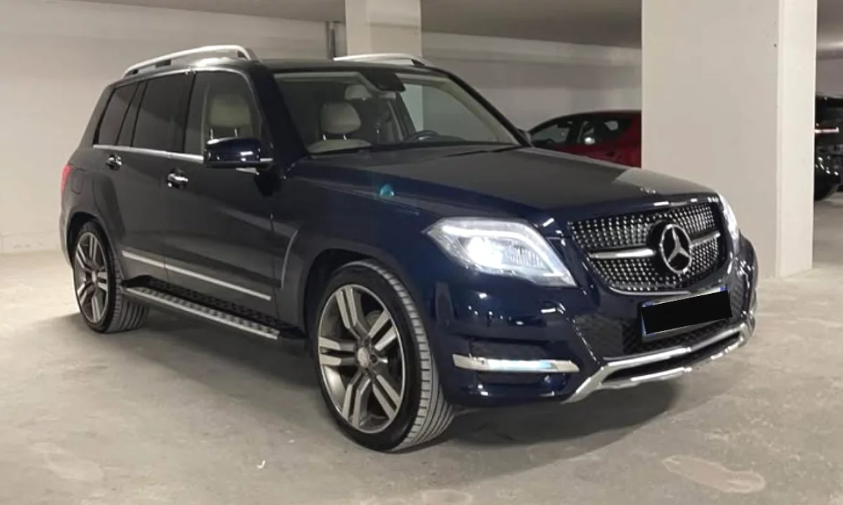 Makina ne shitje ne Tirane, Mercedes-Benz, 2018 Diesel,Kambio Automatik Pagesa 14,000  Euro.