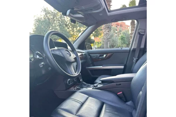 Cars for sale in Tirana - 8,200 Euro