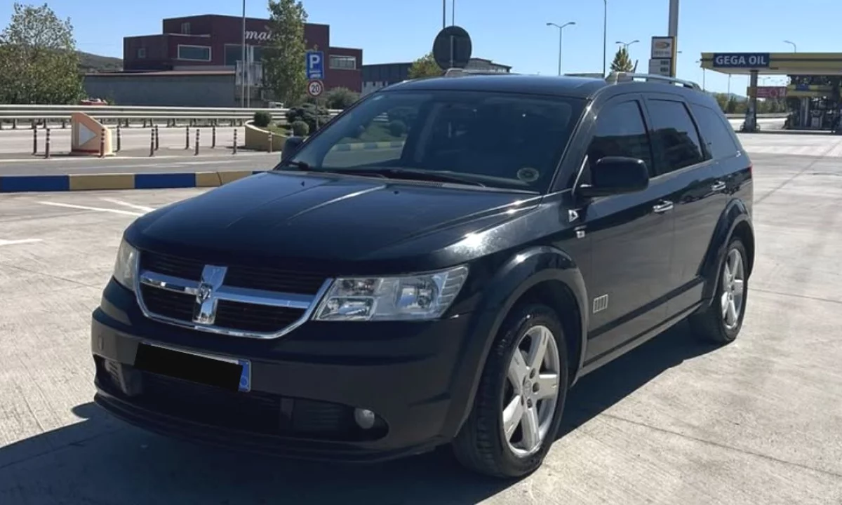 Cars for sale in Tirana, Dodge, 2010 Benzine,Kambio Automatik Payment 6,000  Euro.