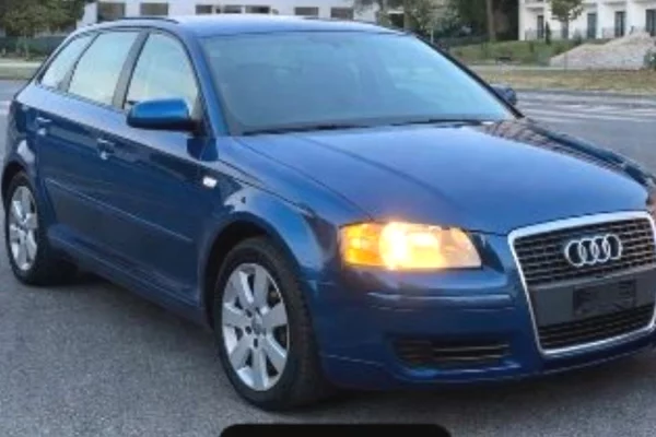 Makina ne shitje ne Tirane - 4,700 Euro