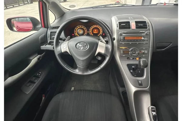 Makina ne shitje ne Tirane - 5,800 Euro