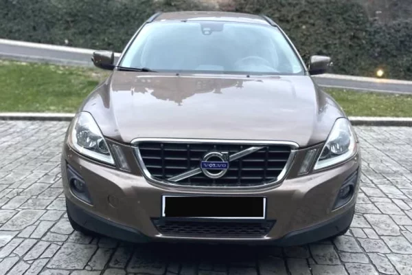 Auto in Vendita a Tirana - 11,500 Euro