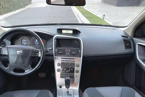 Auto in Vendita a Tirana - 11,500 Euro