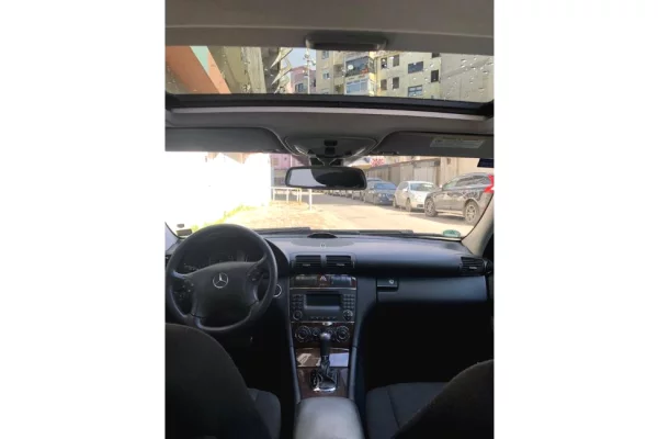 Auto in Vendita a Tirana - 4,300 Euro