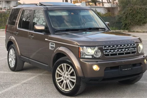 Auto in Vendita a Tirana - 10,000 Euro